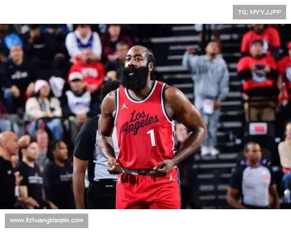 NBA日报:篮网辟谣交易哈登,4换2交易完成,湖人又添一引援目标 NBA日报:篮网辟谣交易哈登,4换2交易完成,湖人又添一引援目标